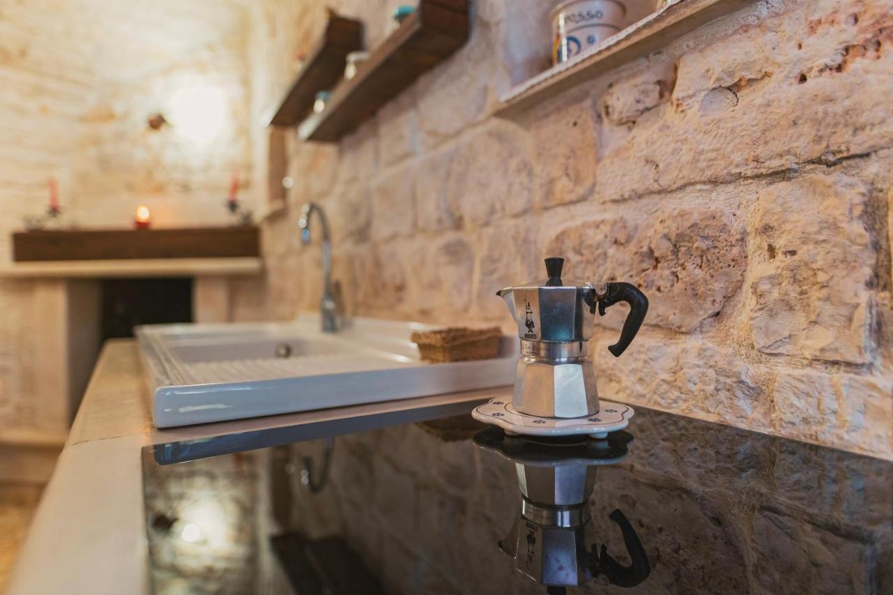 Trulli Country House Carla'S Secret กัสเตลลานา กรอตเต ภายนอก รูปภาพ