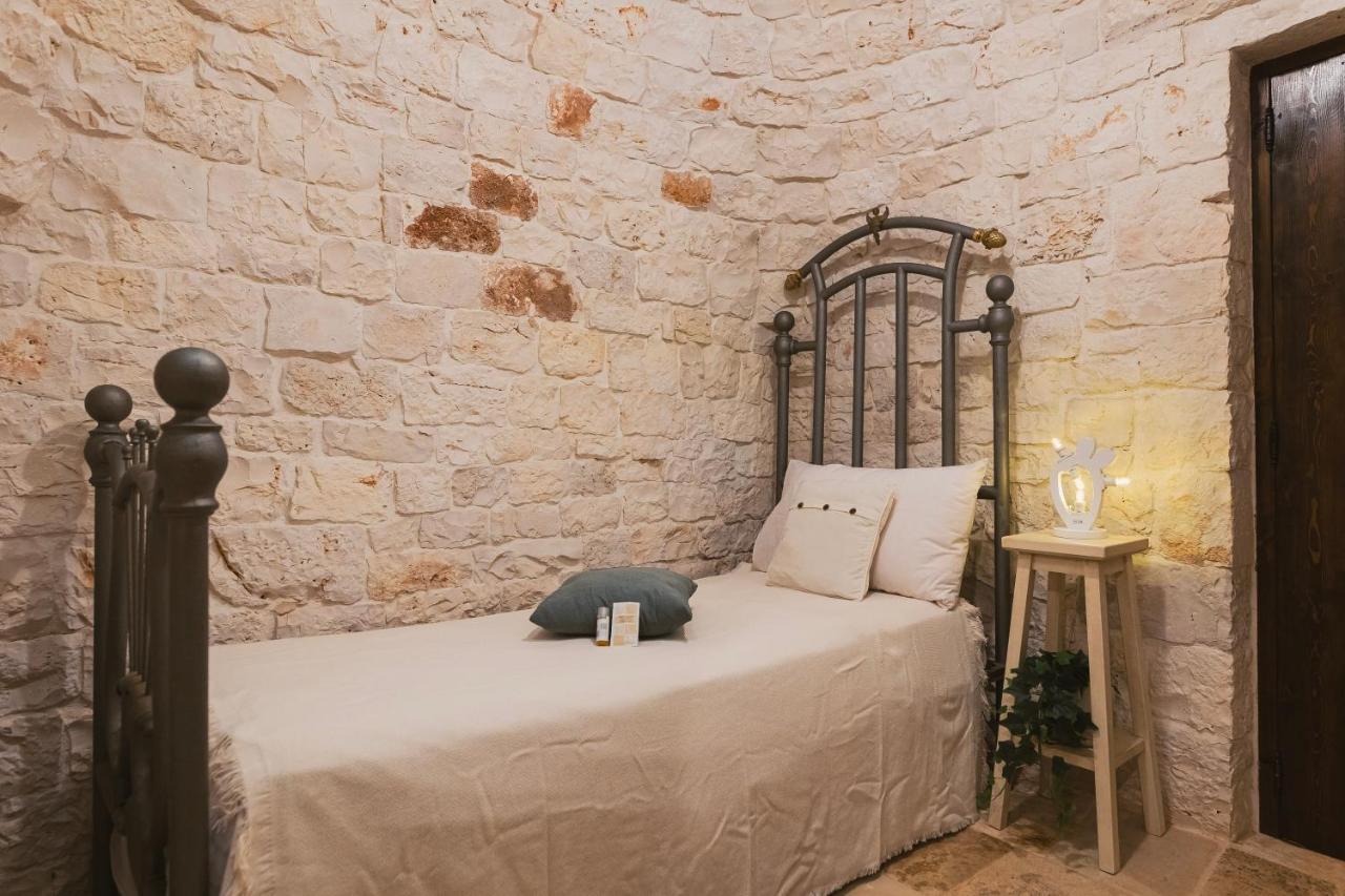 Trulli Country House Carla'S Secret กัสเตลลานา กรอตเต ภายนอก รูปภาพ